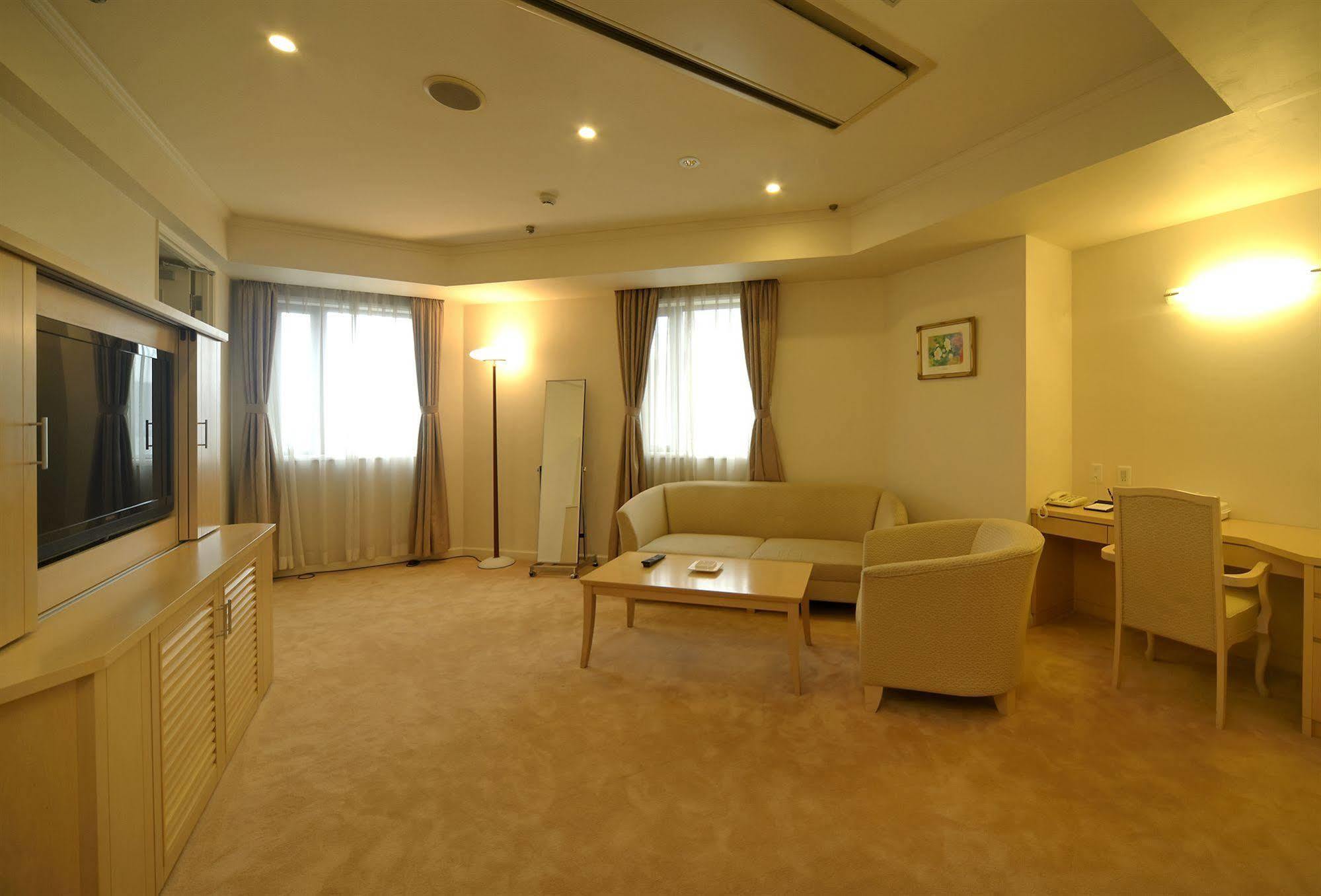Amami Sunplaza Hotel Экстерьер фото